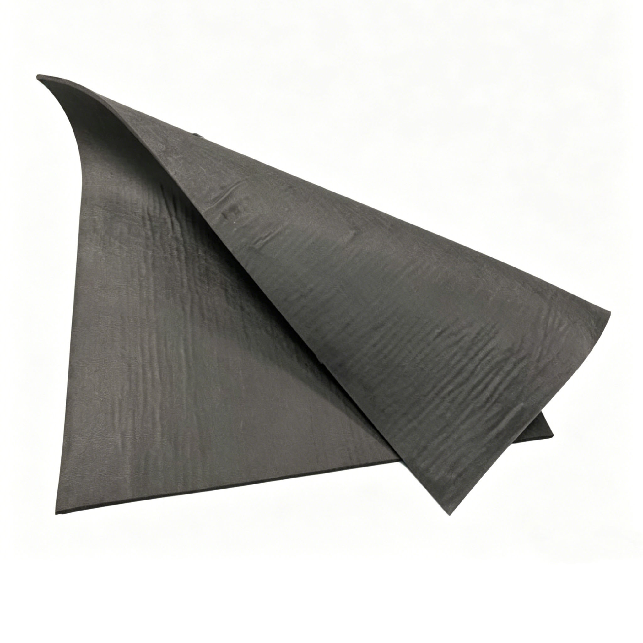 Folha dobrada de feltro de grafite macio &agrave; base de rayon demonstrando corte f&aacute;cil e modelagem personalizada para requisitos espec&iacute;ficos de isolamento de fornos